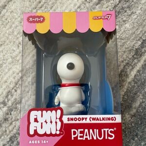 Super7 - Peanuts - FUN! FUN! Wv2 - Snoopy (Walking) [New Toy] Action Figure